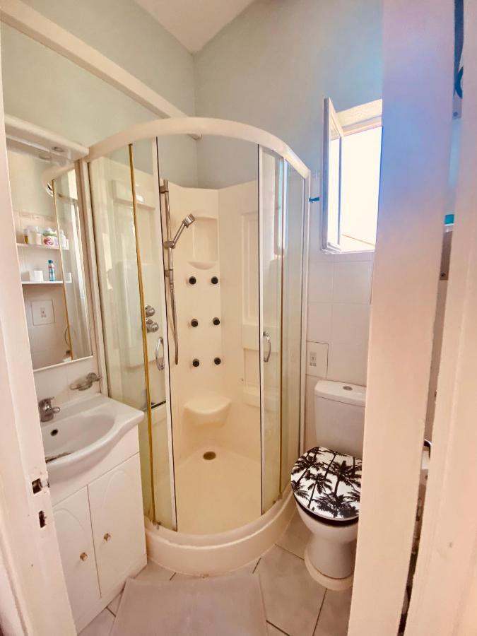 קוגולין Mazet Dans Residence Avec Piscine Au Coeur Du Golfe De Saint-Tropez מראה חיצוני תמונה